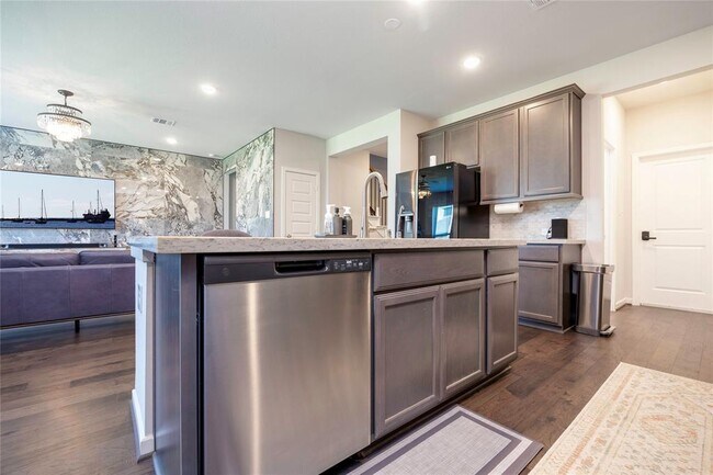 Building Photo - 7702 Kenora Wy