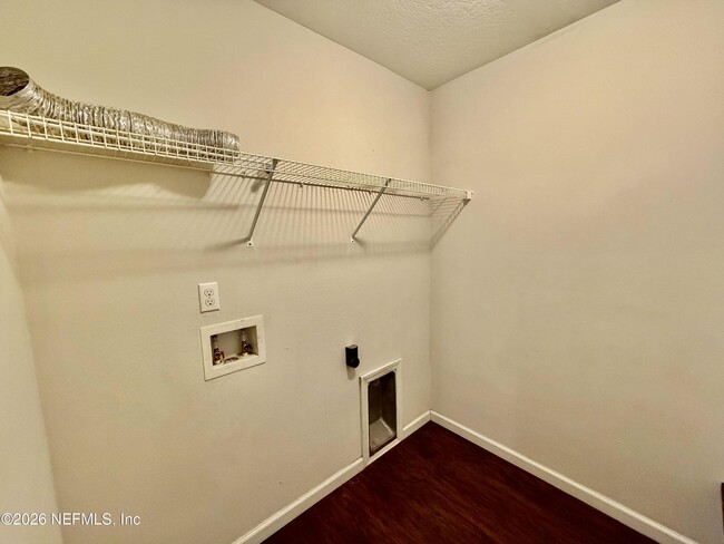 Building Photo - 8135 Firetower Rd