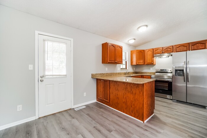 Building Photo - 6840 Centennial Dr