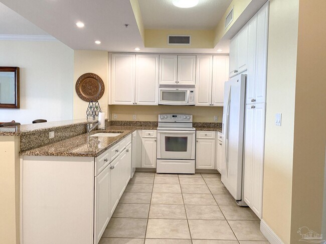 Building Photo - 645 Lost Key Dr