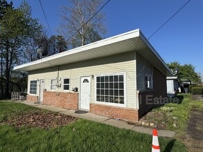 Building Photo - 2350 Newton St