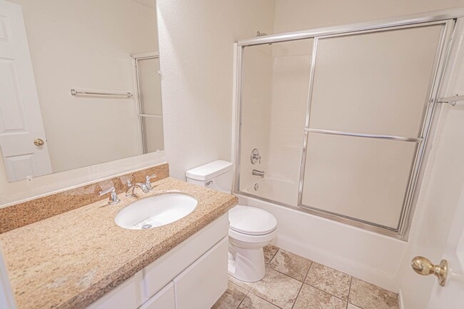 Building Photo - The Palisades -  3 Bedroom Townhome for Rent in Stevenson Ranch!