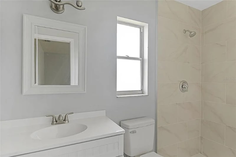 Building Photo - 5846 Willow Leaf Ct