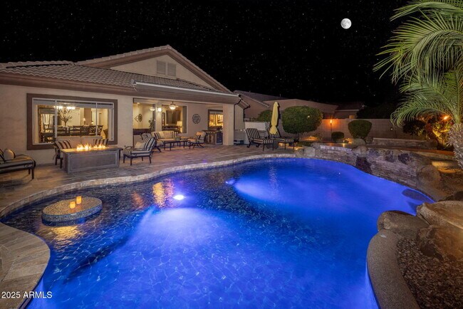 Building Photo - 9053 E Hobart St