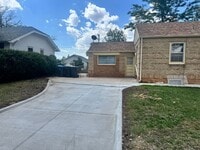 Building Photo - Welcome home!