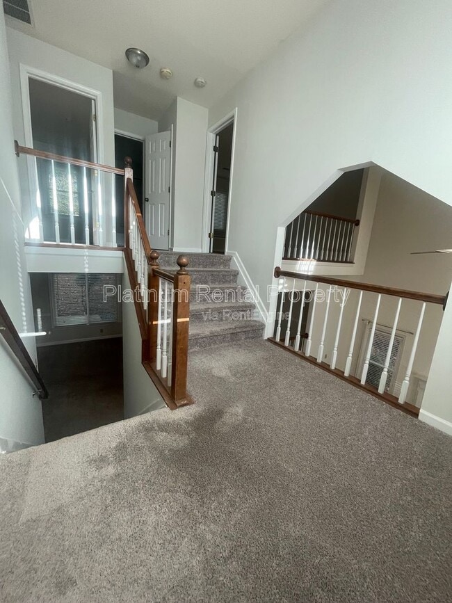 Building Photo - 940 Club Chase Ct