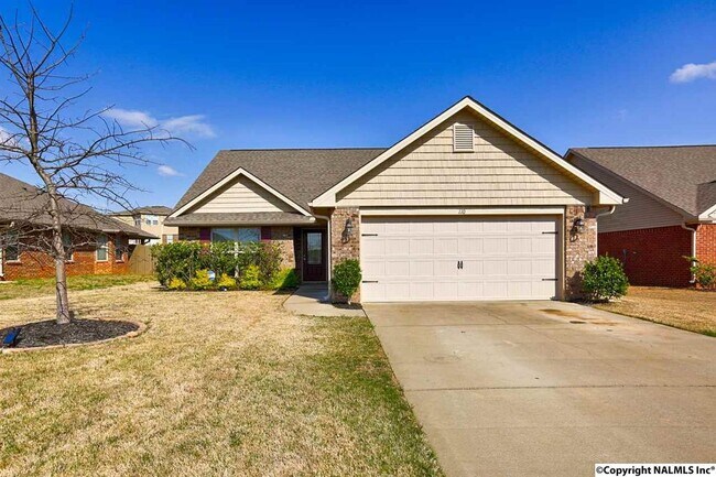 Building Photo - 110 Healey Dr