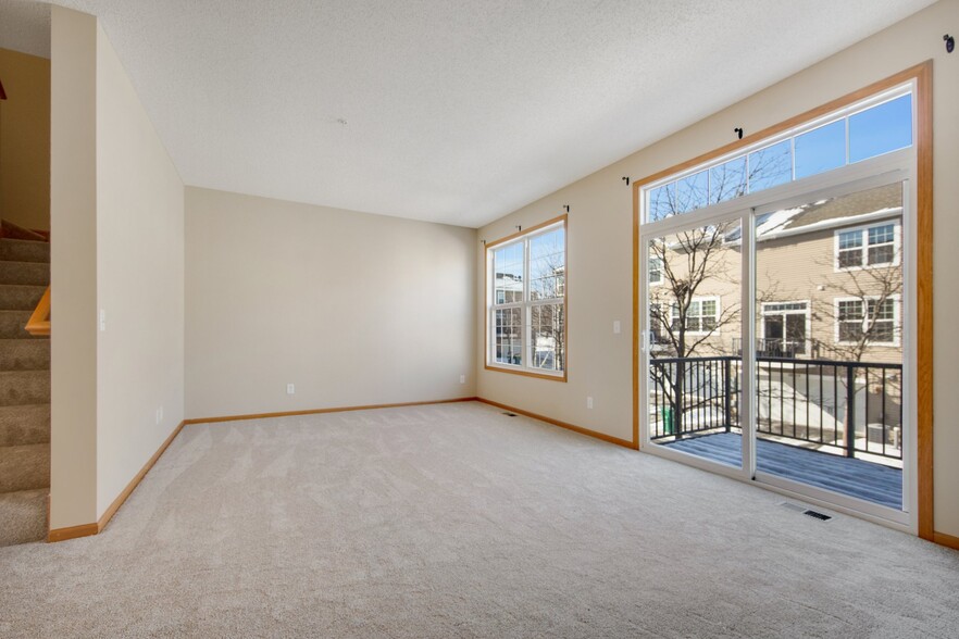 Living Room - 10022 Gentian Dr