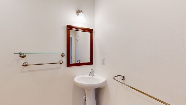 Building Photo - 202 Tidewater Dr