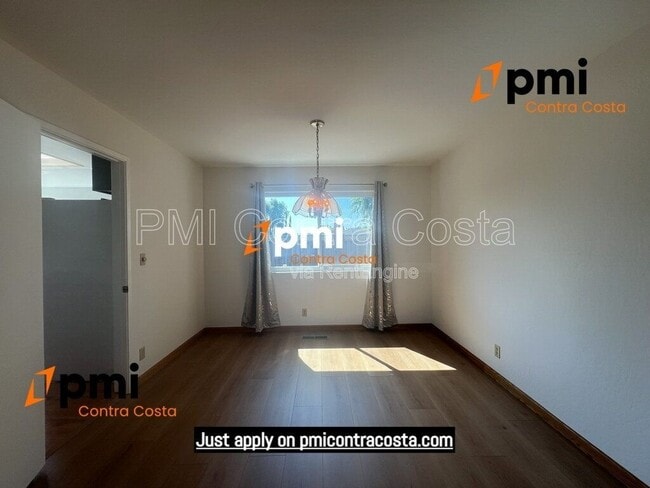 Building Photo - 2850 St Denis Dr