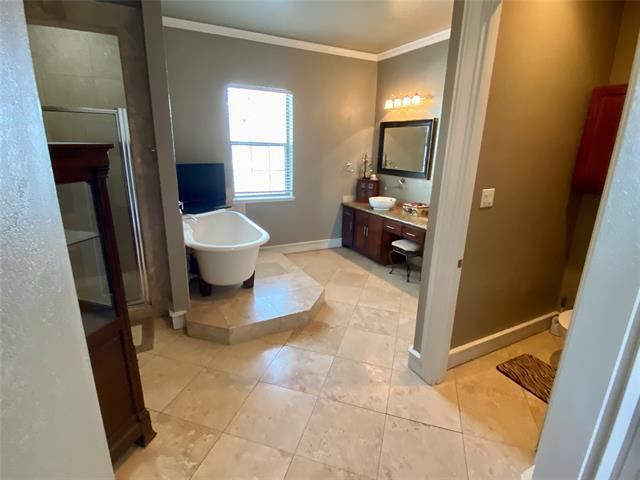 Building Photo - 3409 Bryan St