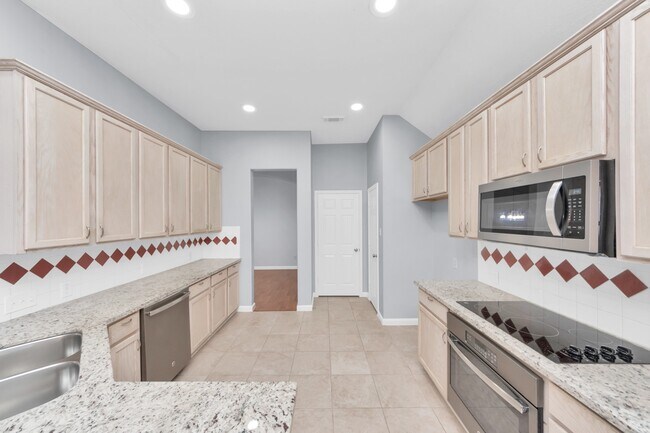 Building Photo - 1819 Misty Falls Ln