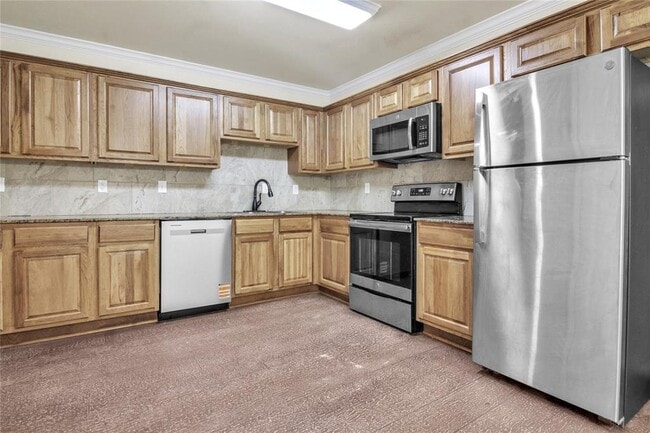 Building Photo - 109 Calvin Smith Ln.