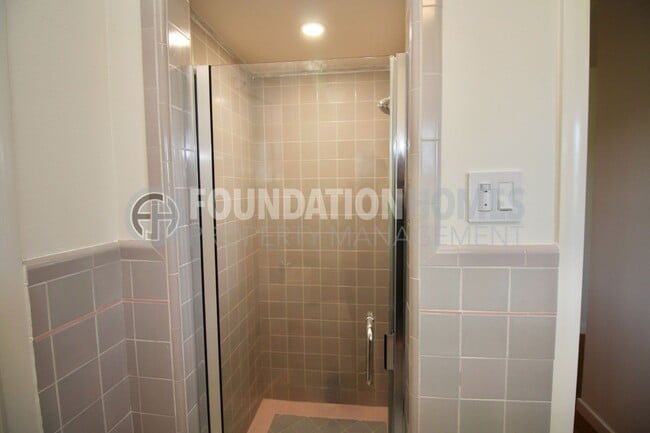 Building Photo - 4BD/2BA San Anselmo Home on a Cul-De-Sac!  Mount Tam Views!  Large Yard!   FOUNDATION