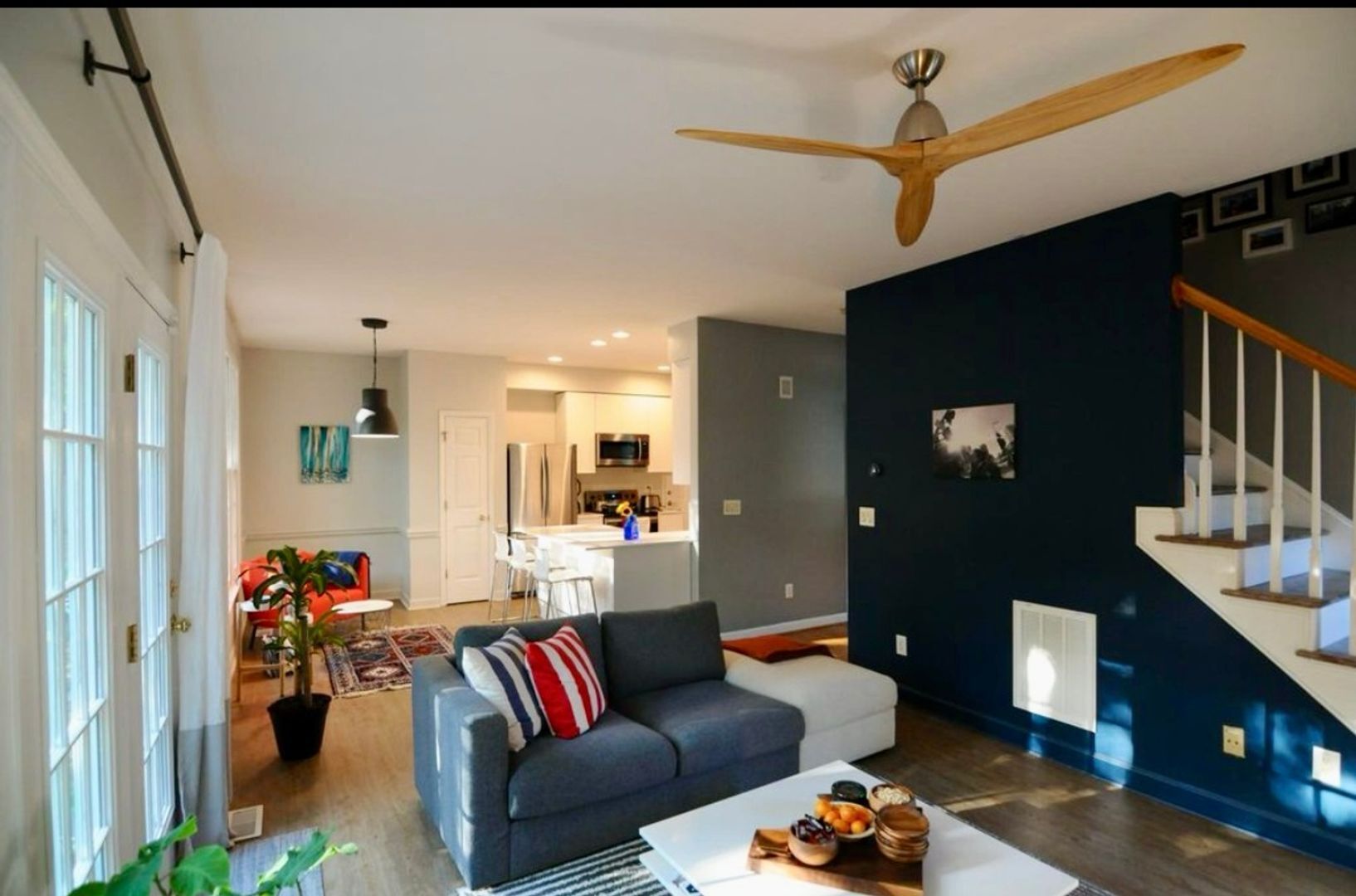 Building Photo - 8006 Crenshaw Ln