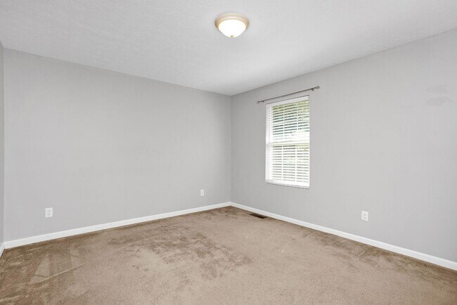 Building Photo - 6622 S Wilson Rd