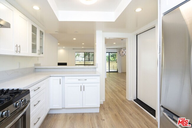 Building Photo - 1738 S Bentley Ave