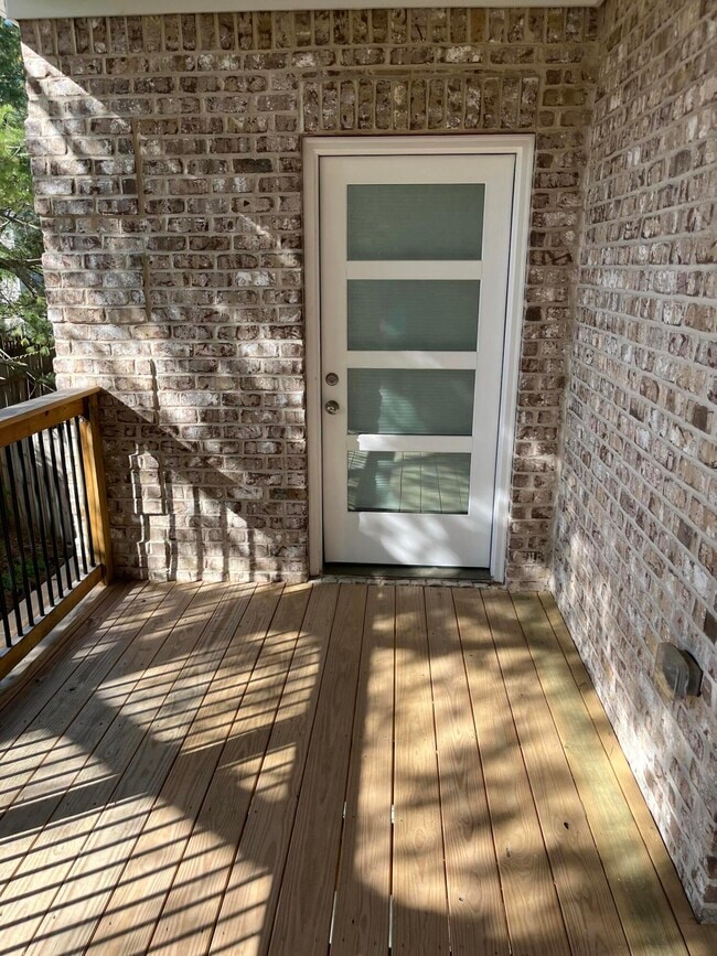 Building Photo - 4299 Captains Ct