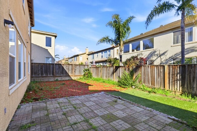 Building Photo - Seaview Ranch Neighborhood!