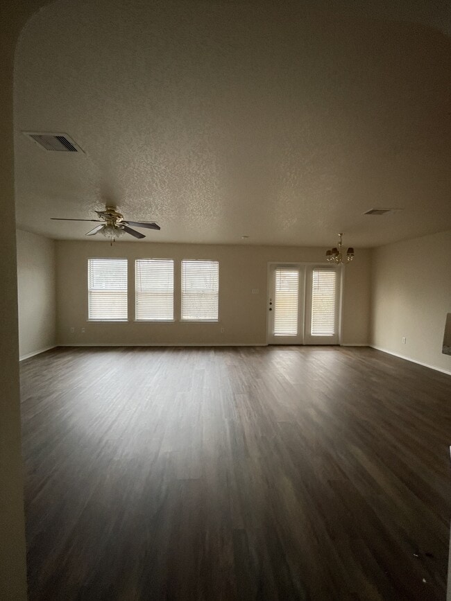 Building Photo - 7530 Drake Canyon