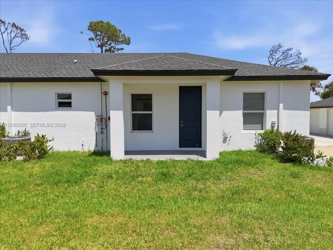 Building Photo - 195 Rotonda Blvd W