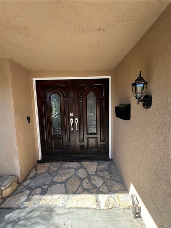 Building Photo - 16091 Gold Cir