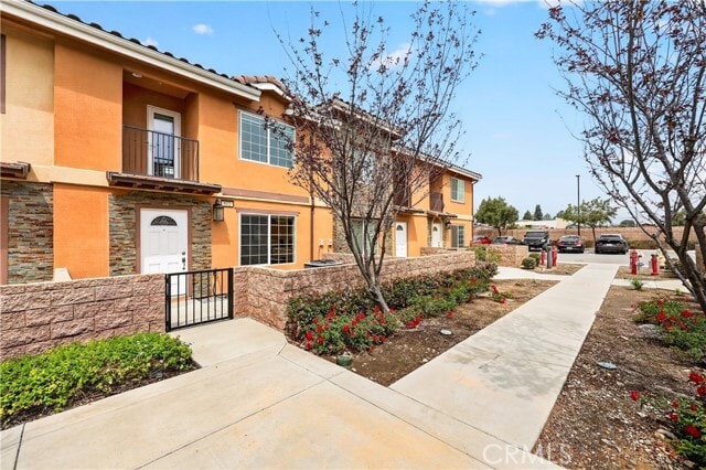 Building Photo - 16408 Valencia Ave