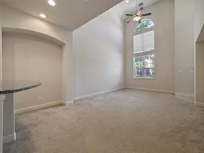 Building Photo - 8636 Naomi St