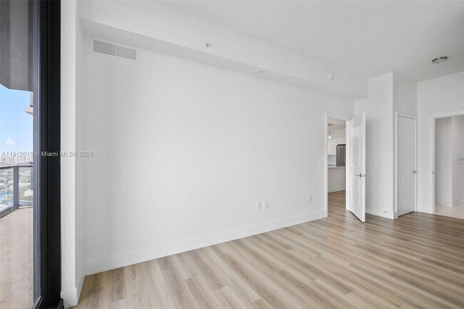 Building Photo - 101 Diplomat Pkwy