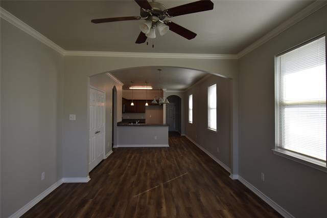 Building Photo - 1110 Story Book Ln