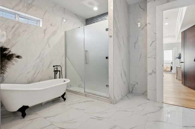 Building Photo - 509 Debordieu Blvd