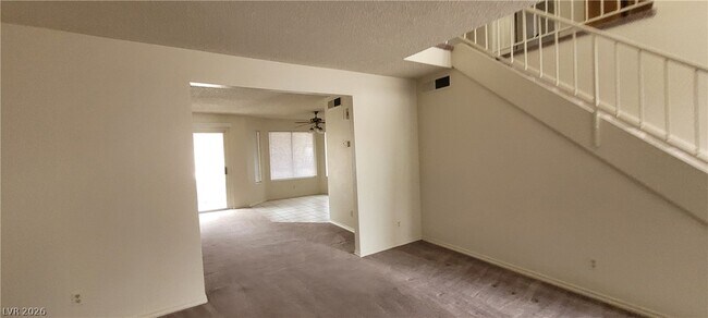 Building Photo - 2813 Cacto Ct