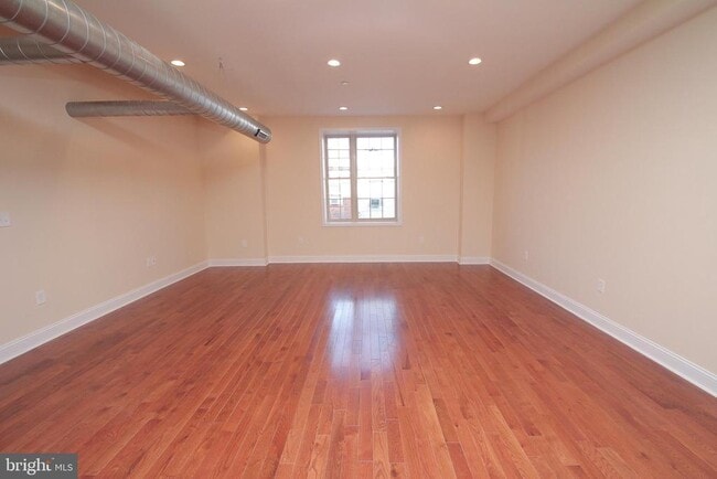 Building Photo - 1218 S 8th St