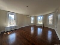 Building Photo - 55 Sea Cliff Ave