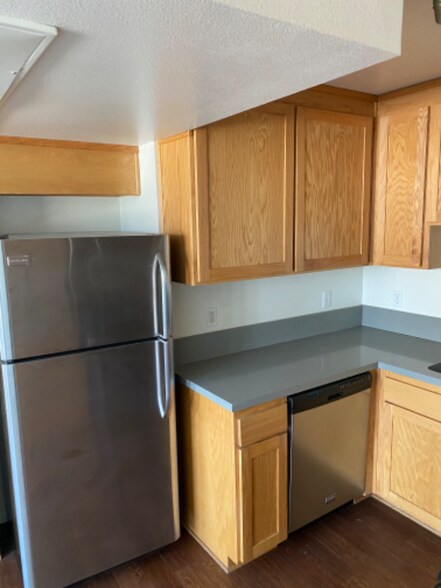 Building Photo - 3627 Dunn Dr