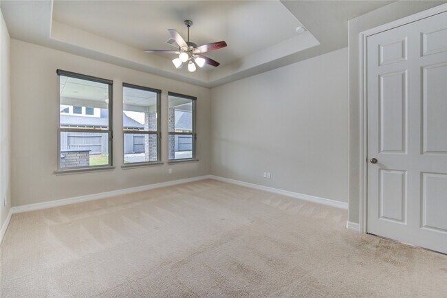 Building Photo - 28918 Woods Rose Ct