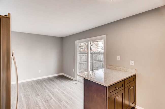 Building Photo - 1347 Harford Square Dr