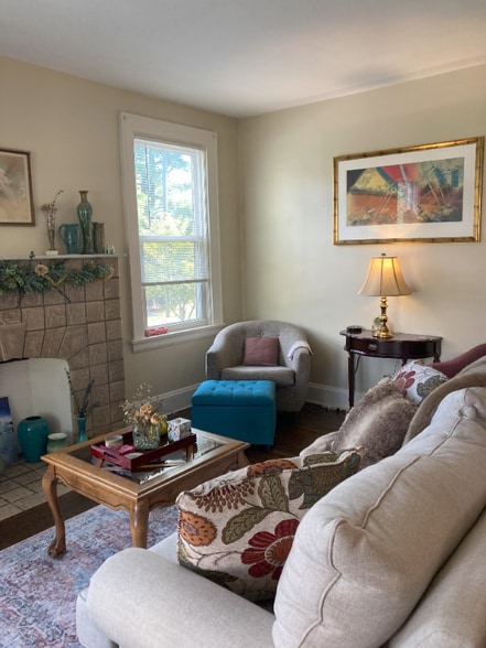 Building Photo - 1038 Overlook Ave