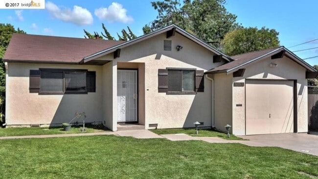 Building Photo - 19650 San Miguel Ave