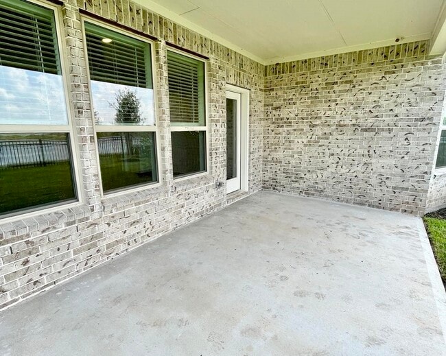 Building Photo - 1337 Grass Bnd Dr