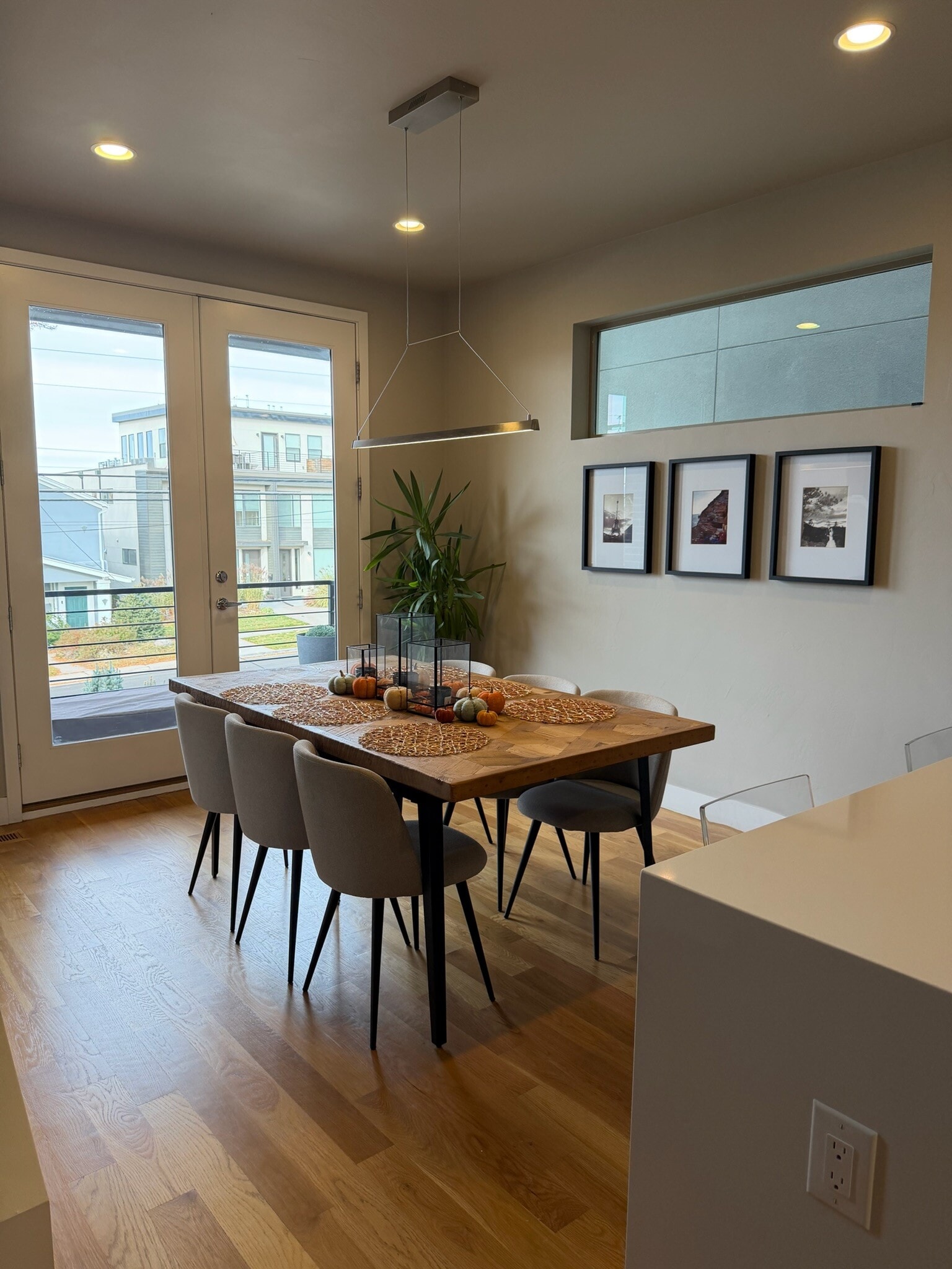 Building Photo - 38 Harrison St