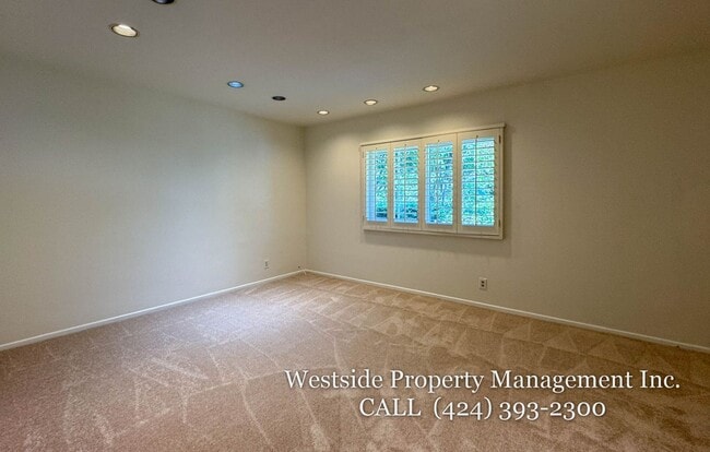 Building Photo - 16951 Ivadel Pl