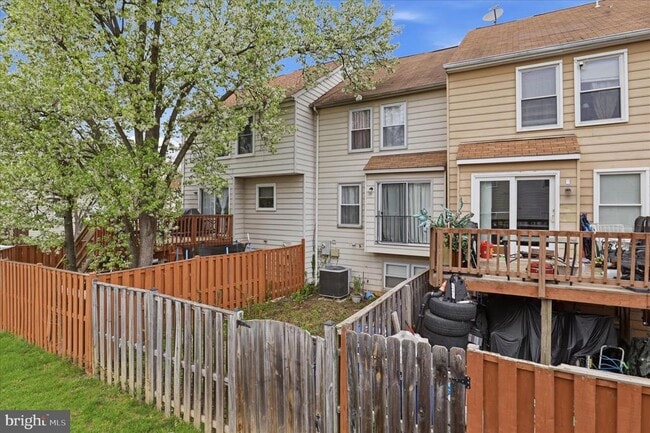 Building Photo - 459 Virginia Ave