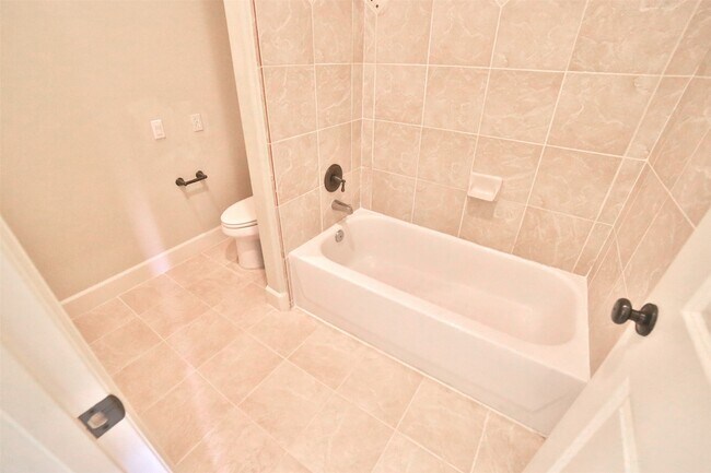 Building Photo - 6335 E Mystic Meadow