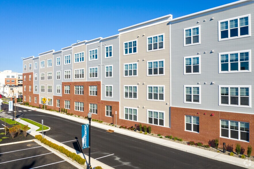 Poplar Square Apartments 15 Poplar St Glassboro NJ 08028 Apartment