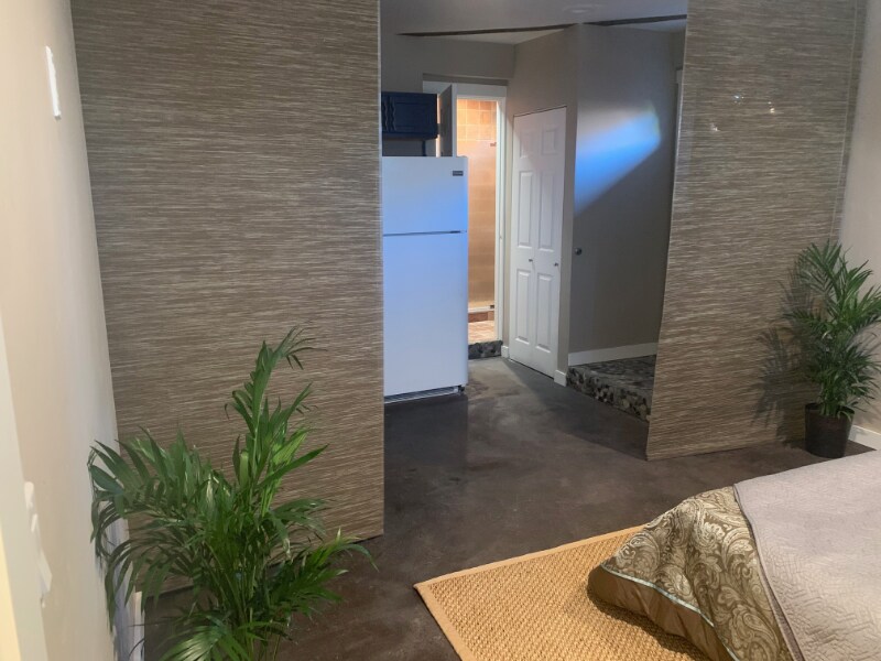 Building Photo - 2780 Powhatan Ave