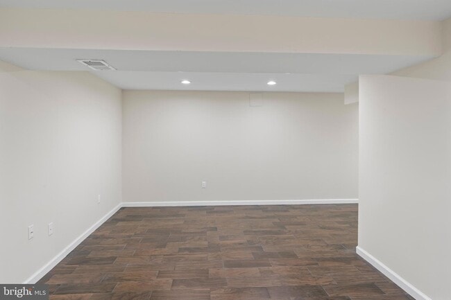 Building Photo - 17004 Cashell Rd