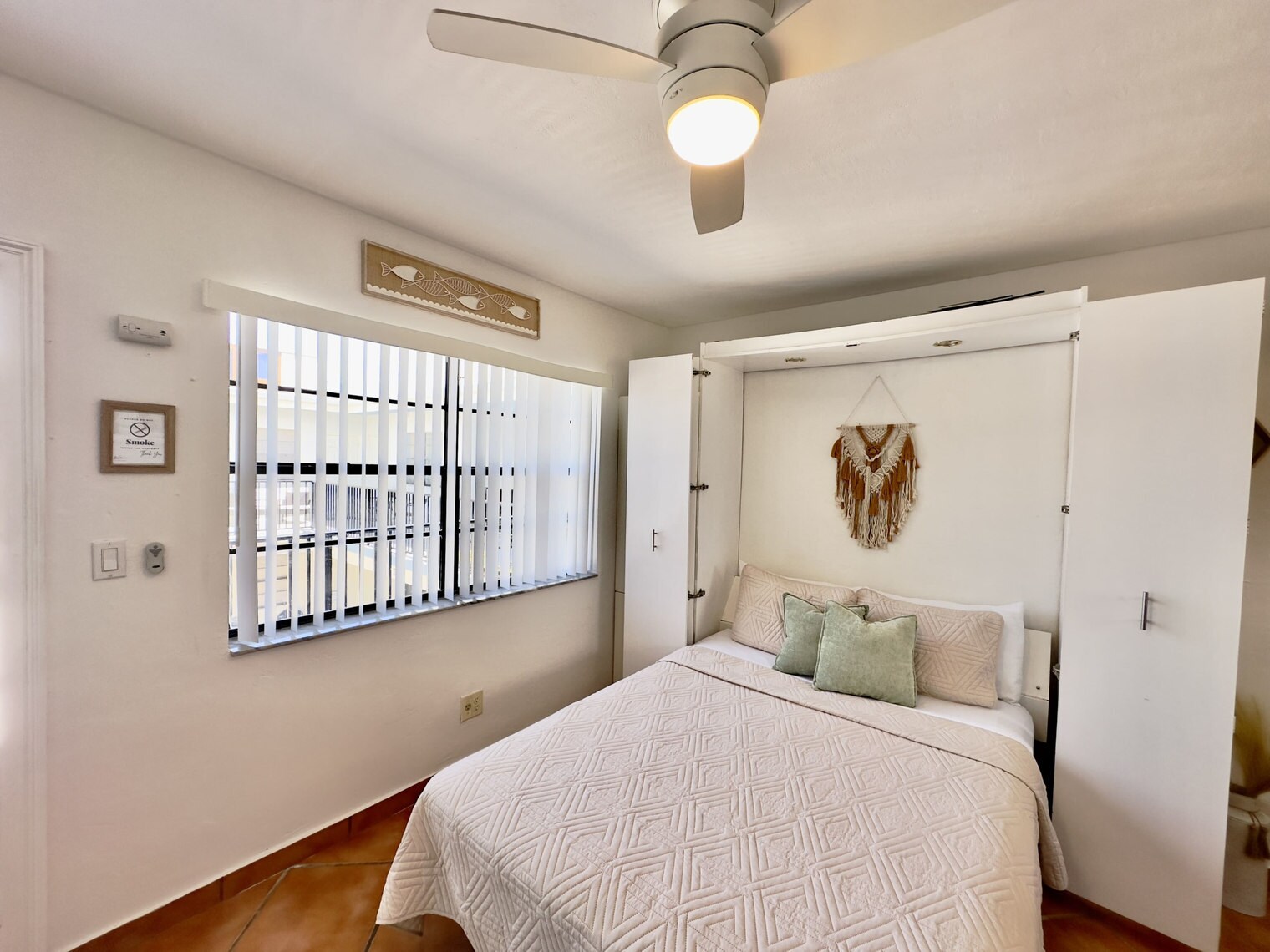 Building Photo - 104 Harding St