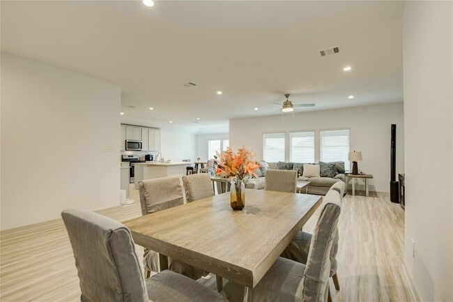 Building Photo - 3530 Ter Lndg Ct