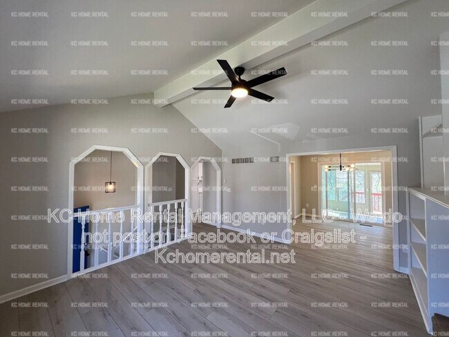 Building Photo - 12196 S Blackfoot Dr